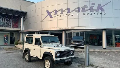 Usata Land Rover Defender 86 CV (63 kW) 1987 Station wagon