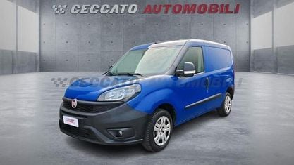 Occasion Fiat Doblò 95 ch (69 kW) 2018 Bleue Monospace