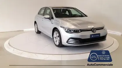 Usata VW Golf VIII Style 150 CV (110 kW) 2022 Argento