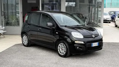 Usata Fiat Panda 71 CV (52 kW) 2020 Viola Utilitaria