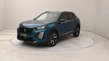 Usata Peugeot 2008 Allure 101 CV (74 kW) 2025 SUV