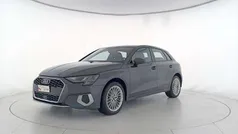 Grigio manhattan metallizzato Usata 2024 Audi A3 Sportback Advanced Tre volumi | 28.900 € (Super prezzo)