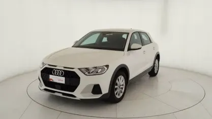Usata Audi A1 Sportback Business 95 CV (69 kW) 2023 Bianco pastello Utilitaria