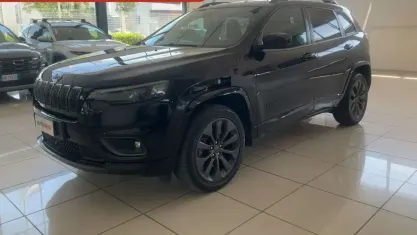 Usata Jeep Cherokee Limited 195 CV (143 kW) 2019 Nero SUV