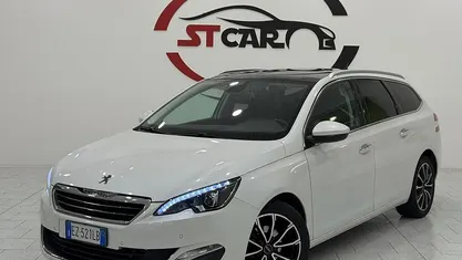 Usata Peugeot 308 Allure 120 CV (88 kW) 2015 Bianco Station wagon