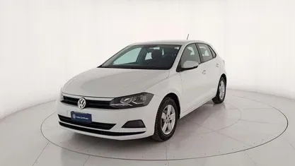 Bianco pastello Usata 2018 VW Polo Trendline Tre volumi | 11.800 € (Buon prezzo)