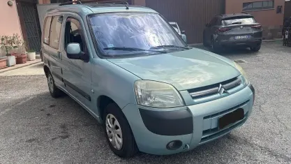 Usata Citroën Berlingo 69 CV (50 kW) 2003 Blu Monovolume