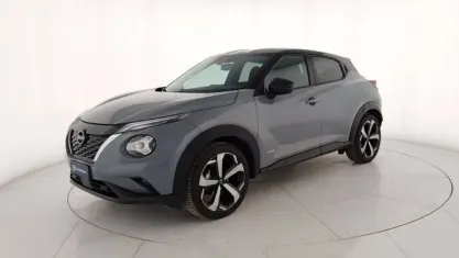 Usata Nissan Juke Tekna 143 CV (105 kW) 2023 Grigio metallizzato SUV