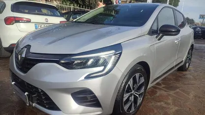 Usata 2023 Renault Clio V Evolution | 12.900 € (Ottimo prezzo)