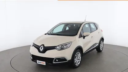 Beige Usata 2014 Renault Captur SUV | 7799 € (Buon prezzo)