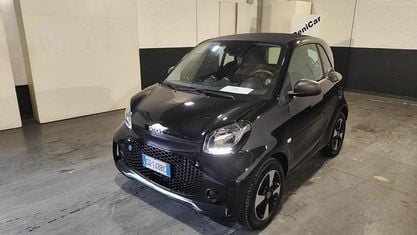 Usata Smart ForTwo Coupé Passion 41 kW (56 CV) 2020 Nero Utilitaria