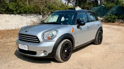 Usata Mini Cooper D Countryman 111 CV (81 kW) 2011 Argento SUV