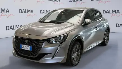 Usata Peugeot e-208 Allure 56 kW (77 CV) 2022 Grigio Utilitaria