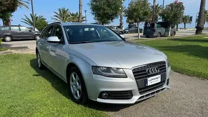 Grigio Usata 2011 Audi A4 Station wagon | 4199 € (Ottimo prezzo)