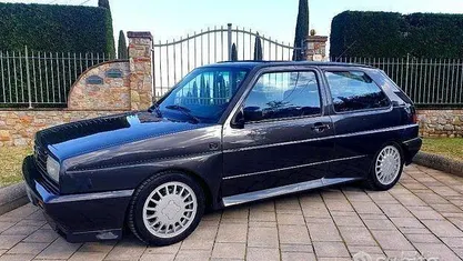 Usata VW Golf 160 CV (117 kW) 1990 Nero Coupé