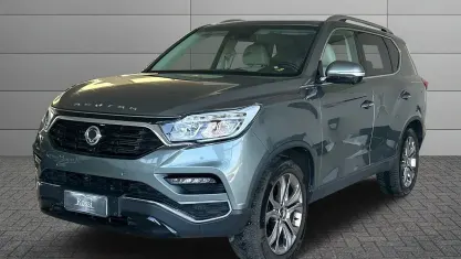 Usata SsangYong Rexton 181 CV (133 kW) 2018 Grigio medio metallizzato SUV