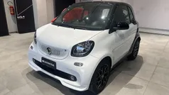 Bianco Usata 2019 Smart ForTwo Coupé Superpassion Due volumi | 16.400 € (Buon prezzo)