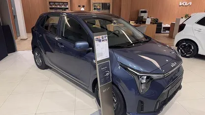 Blu Nuova 2025 Kia Picanto Urban Due volumi | 15.900 €