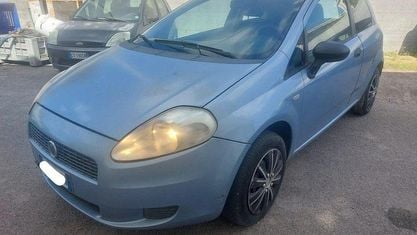 Usata Fiat Grande Punto 65 CV (47 kW) 2008 Blu Utilitaria