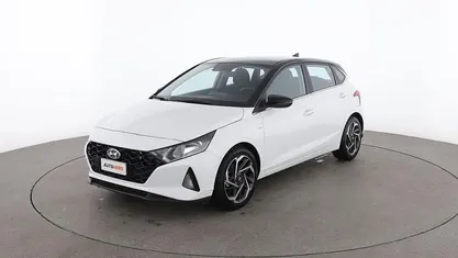 Usata Hyundai i20 101 CV (74 kW) 2023 Bianco Utilitaria