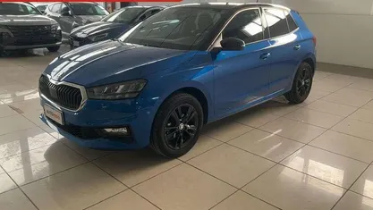 Usata Skoda Fabia Selection 95 CV (69 kW) 2025 Blu Utilitaria