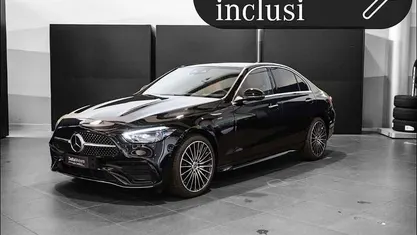 Usata Mercedes C220 AMG Line Premium Plus 200 CV (147 kW) 2025 Berlina