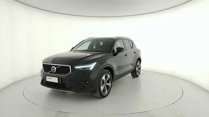 Nero Usata 2025 Volvo XC40 Core SUV | 33.900 € (Buon prezzo)