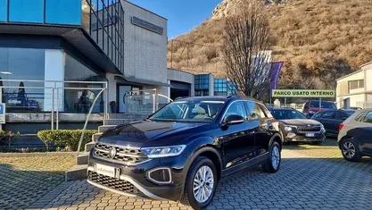 Usata VW T-Roc Life 150 CV (110 kW) 2023 SUV