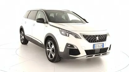 Bianco Usata 2020 Peugeot 5008 GT-line Monovolume | 22.900 € (Buon prezzo)