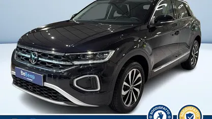 Nero metallizzato Usata 2023 VW T-Roc Style SUV | 22.400 € (Buon prezzo)