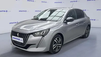 Usata Peugeot 208 Allure 101 CV (74 kW) 2023 Gray Utilitaria