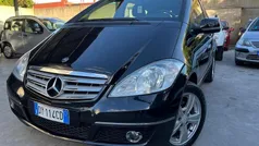 Nero Usata 2009 Mercedes A180 Edition Tre volumi | 3499 € (Ottimo prezzo)