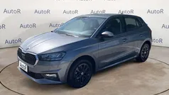 Grigio Usata 2024 Skoda Fabia Ambition Tre volumi | 16.400 € (Buon prezzo)