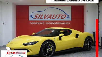 Usata Ferrari 296 829 CV (609 kW) 2025 Coupé