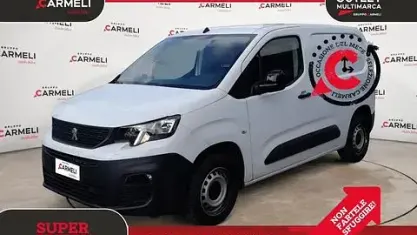 Occasion Peugeot Partner Premium 102 ch (75 kW) 2023 Blanc Monospace