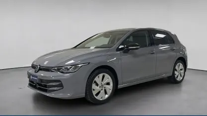 Usata VW Golf VIII Edition 204 CV (150 kW) 2025 Grigio / pastello Berlina