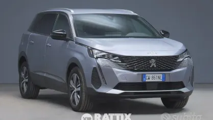 Occasion Peugeot 5008 Allure 131 ch (96 kW) 2024 Gris SUV