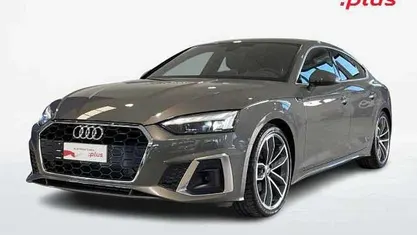 Usata Audi A5 Sportback S-Line 163 CV (119 kW) 2024 Grigio chronos metallizzato Utilitaria