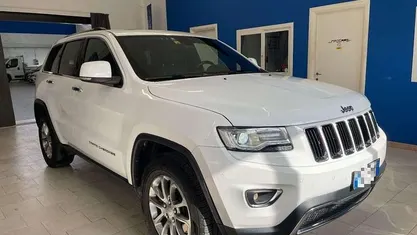 Bianco Usata 2015 Jeep Grand Cherokee Limited SUV | 7500 €