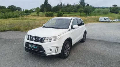 Usata Suzuki Vitara Cool 111 CV (81 kW) 2019 Bianco SUV