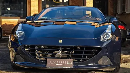 Usata Ferrari California 560 CV (411 kW) 2016 Cabrio