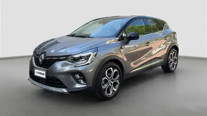 Usata Renault Captur Techno 100 CV (73 kW) 2023 Grigio scuro SUV