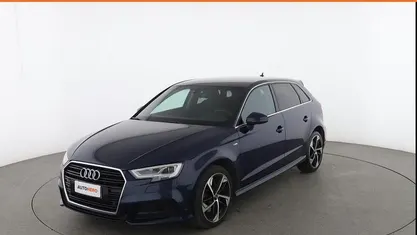 Usata Audi A3 Admired 150 CV (110 kW) 2020 Blu Berlina