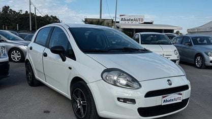 Usata Fiat Punto Lounge 75 CV (55 kW) 2013 Bianco Utilitaria