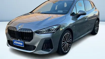 Usata BMW 218 Active Tourer Comfort Edition 150 CV (110 kW) 2024 Grigio metallizzato Monovolume