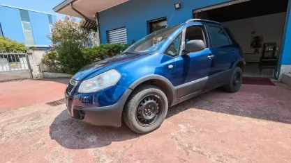 Usata Fiat Sedici 120 CV (88 kW) 2008 Bluazzurro SUV