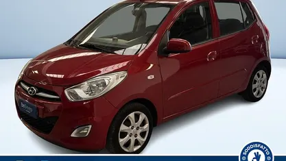 Usata Hyundai i10 Comfort 85 CV (62 kW) 2012 Rosso metallizzato Utilitaria