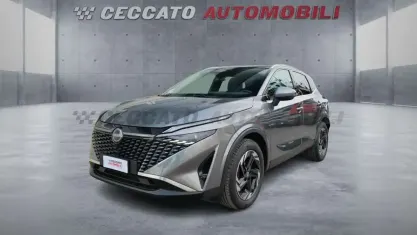 Usata Nissan Qashqai N-Connecta 140 CV (102 kW) 2024 Grigio SUV
