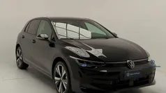 Usata 2024 VW Golf VIII Life Due volumi | 29.500 € (Buon prezzo)
