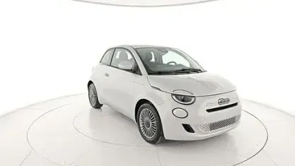 Nuova Fiat 500 65 CV (47 kW) 2026 Grigio Berlina